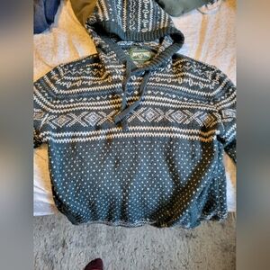 American Eagle christmas hoodie